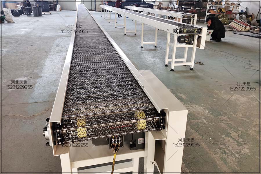 網(wǎng)帶輸送機(jī)